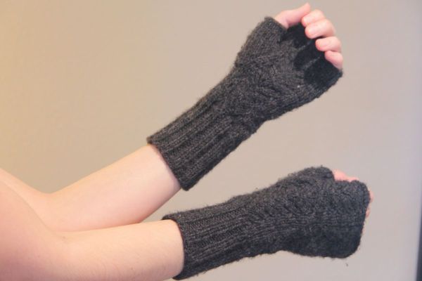 Grey Mitts